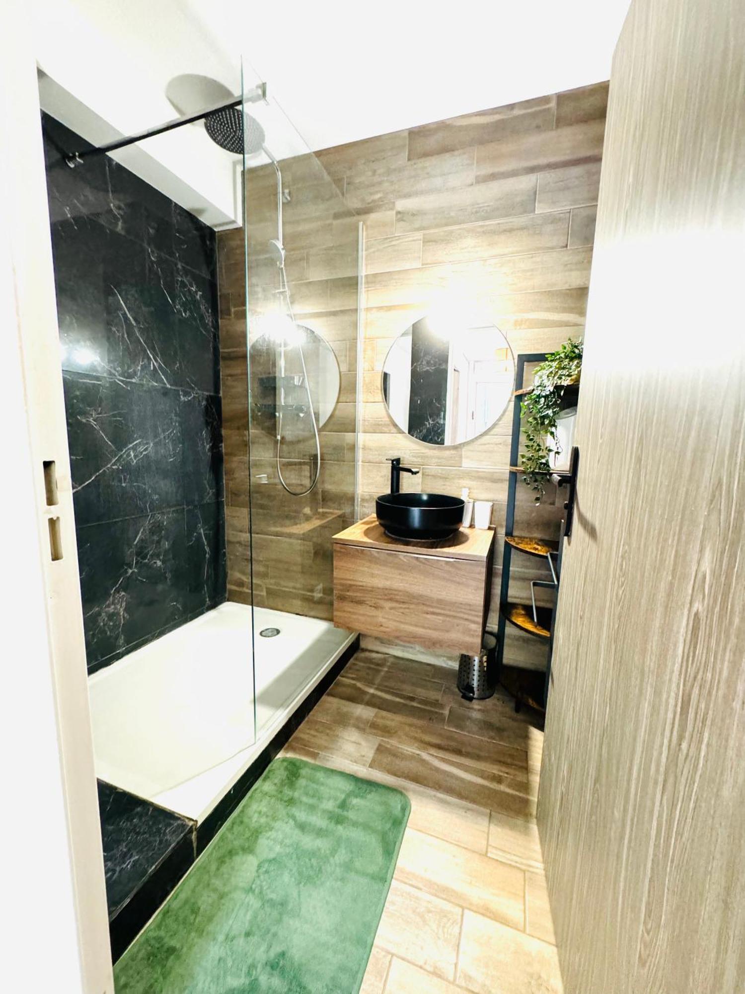 Bel Appartement Proche Parc & Lac 렌 외부 사진